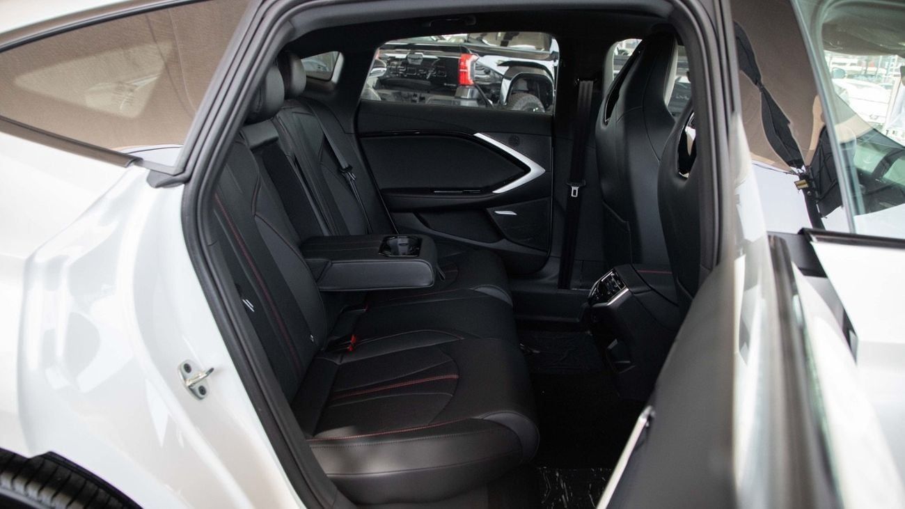 MG 7 DCT Elegance Edition 1.5T DCT. For Local Reagistration +10%