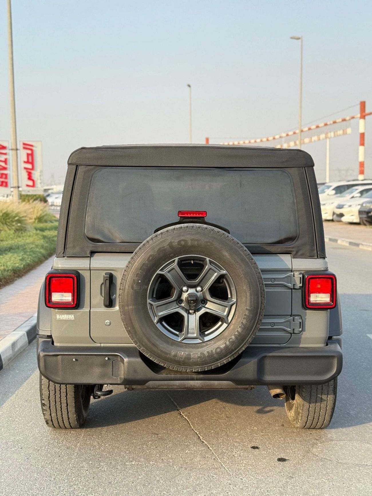 Jeep Wrangler Unlimited Sport 3.6L A/T