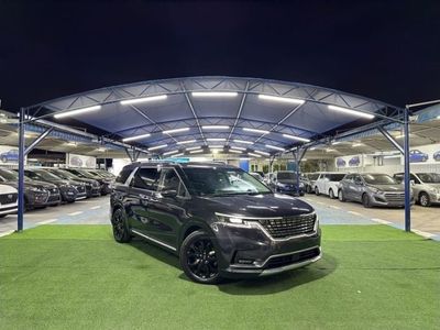 كيا كارنيفال Kia Carnival 2021 with 3.3 engine Full Option good equipment minimal damage fits even in Russia