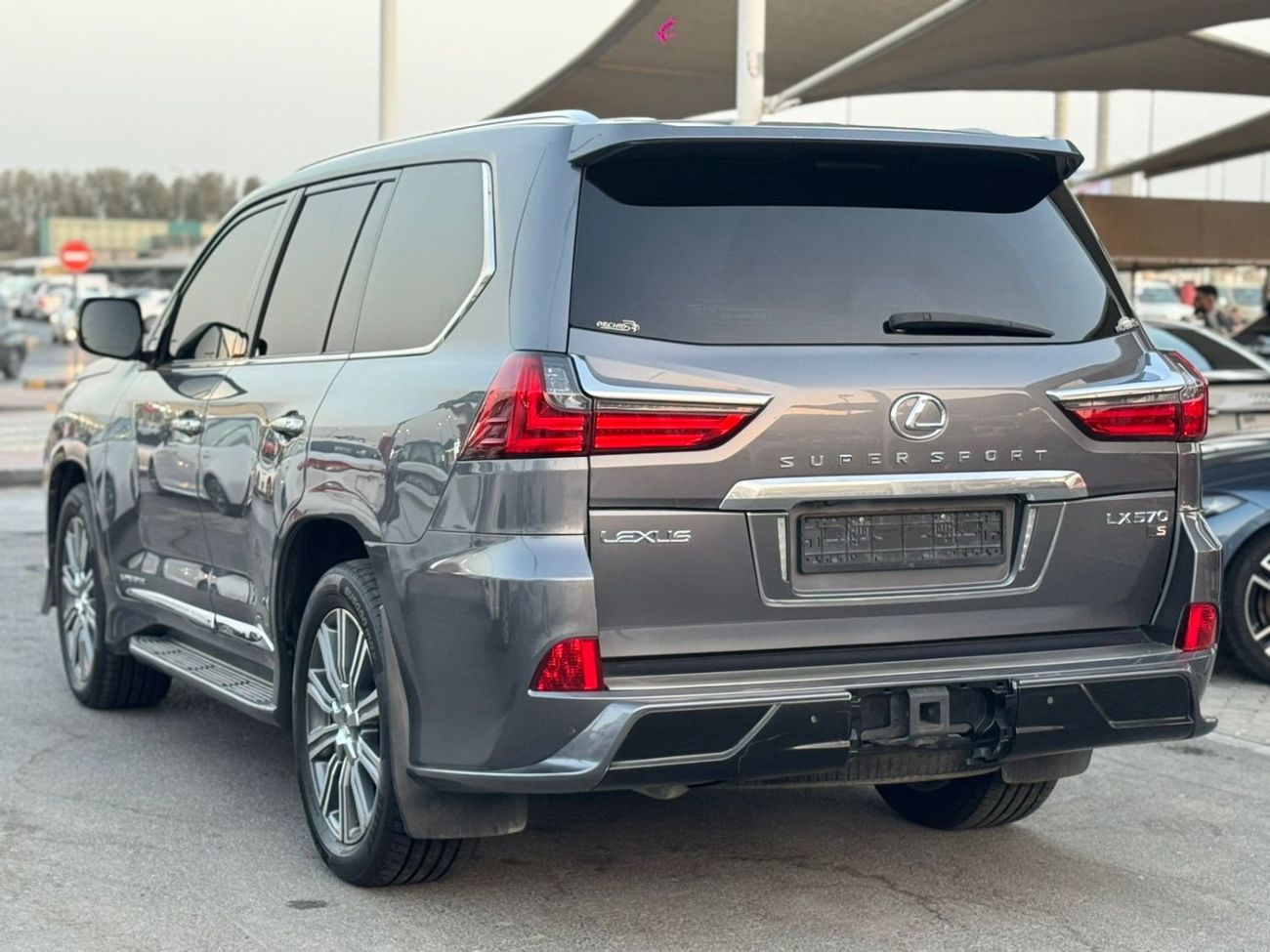 لكزس LX 570 Sport 5.7L