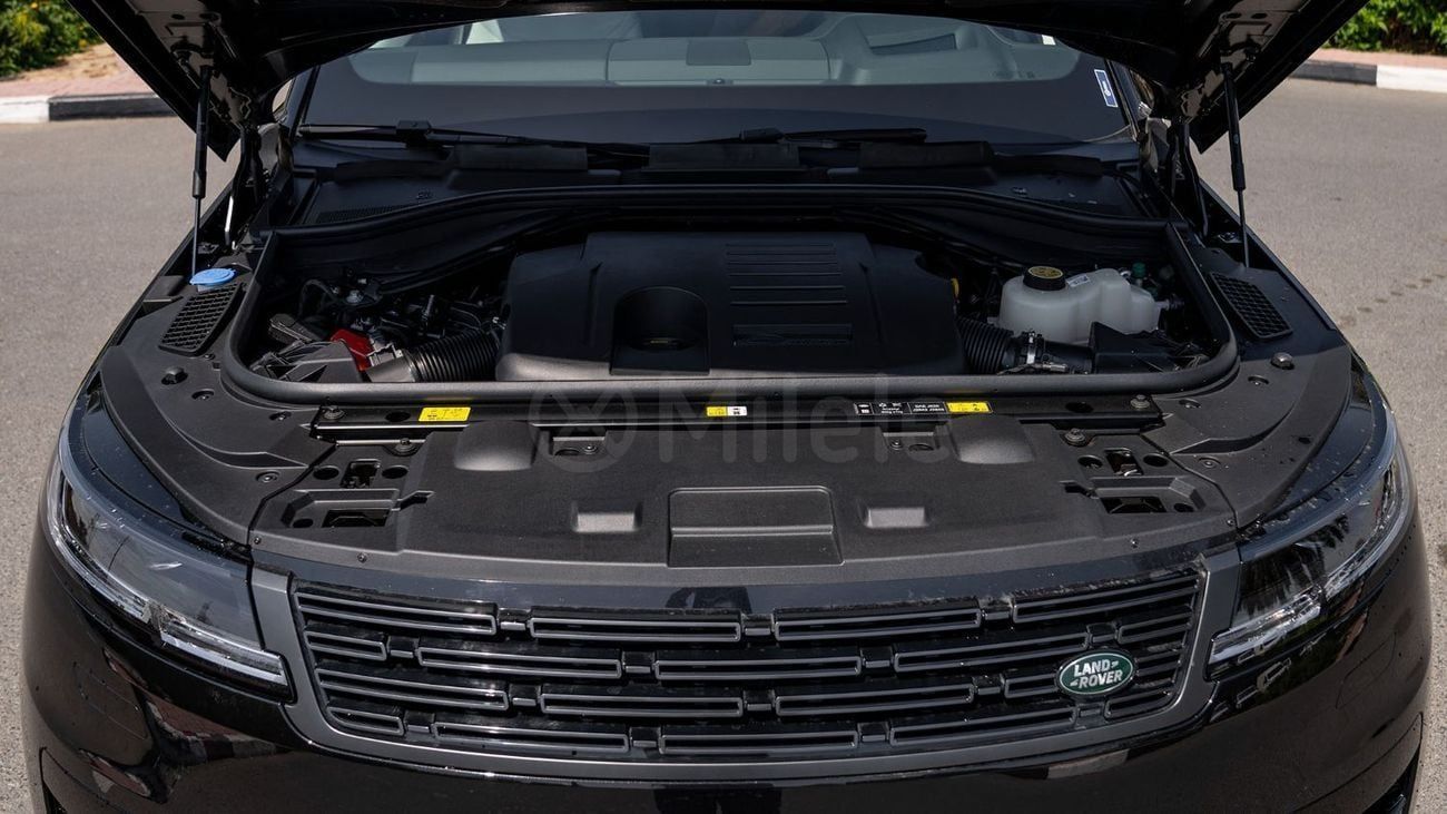 لاند روفر رينج روفر سبورت 3.0L Petrol: 23 Wheels, HUD, 20-Way Heated Seats, LED DRL, Cameras,