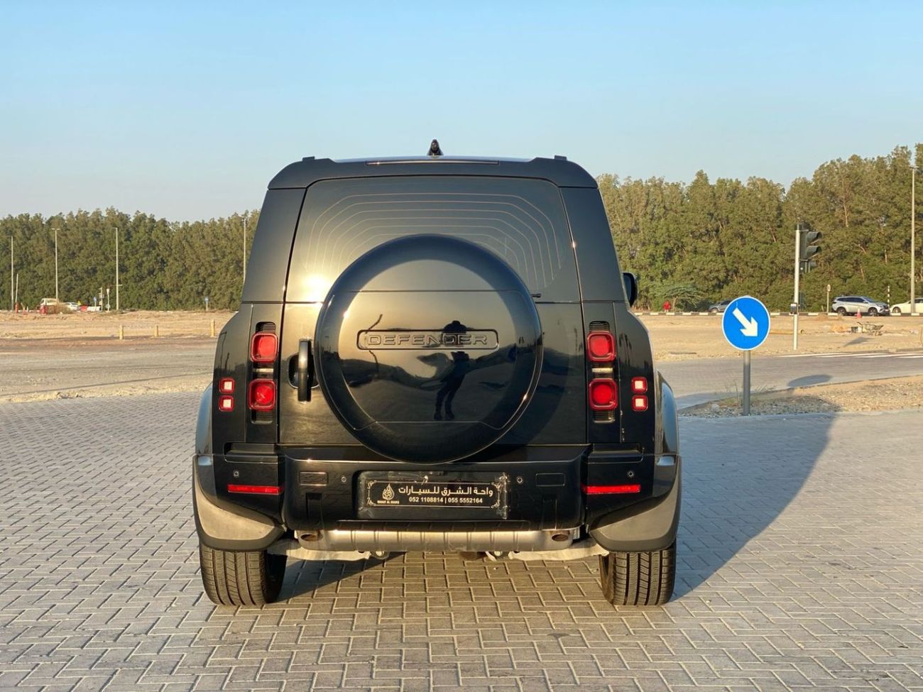 لاند روفر ديفندر P400 110 X-Dynamic HSE 3.0L (5 Seater)