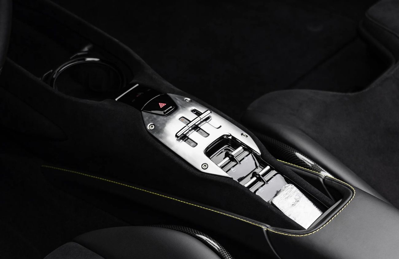 Ferrari SF90 Spider 4.0L V8 Twin-Turbocharged Engine + eMotor
