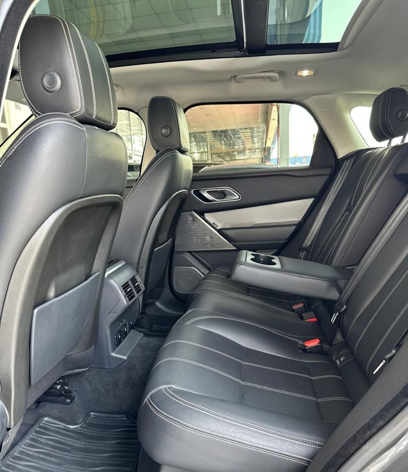 لاند روفر رينج روفر فيلار P250 S 2.0L Petrol