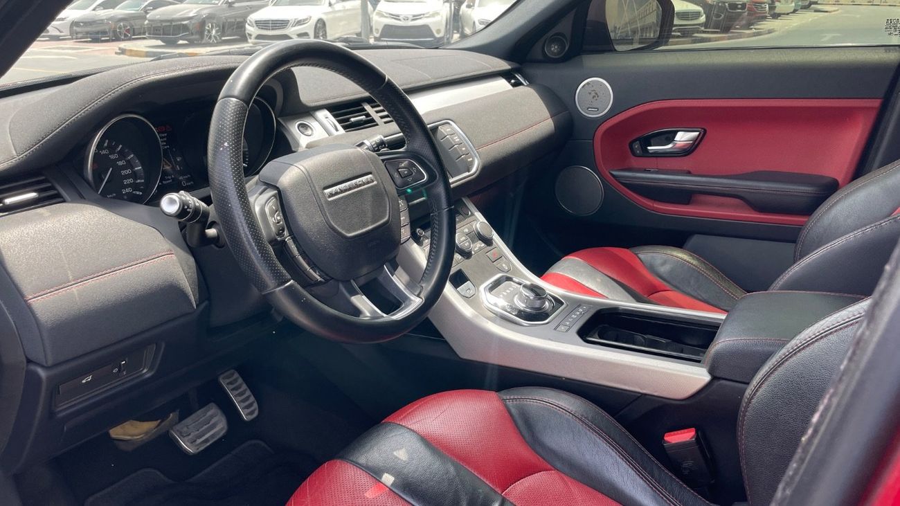 لاند روفر رانج روفر إيفوك HSE Dynamic 2.0L (5 Door)