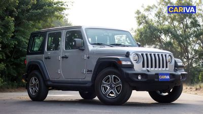 Jeep Wrangler Sport S 3.6L A/T