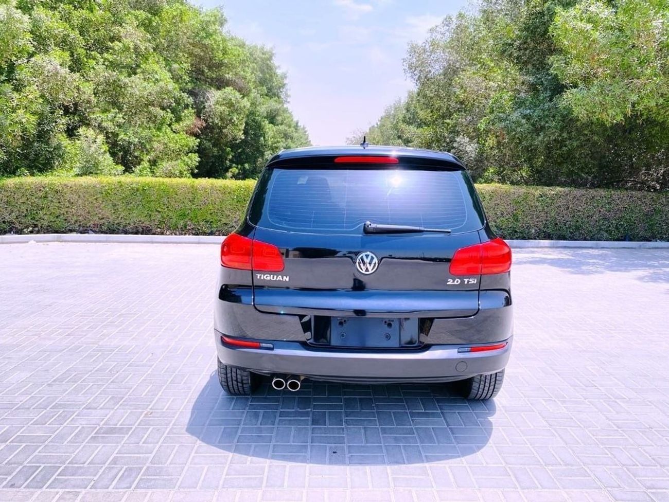 فولكس واجن تيجوان S 2.0L Volkswagen Tiguan S - 2014 - Black ( USA)