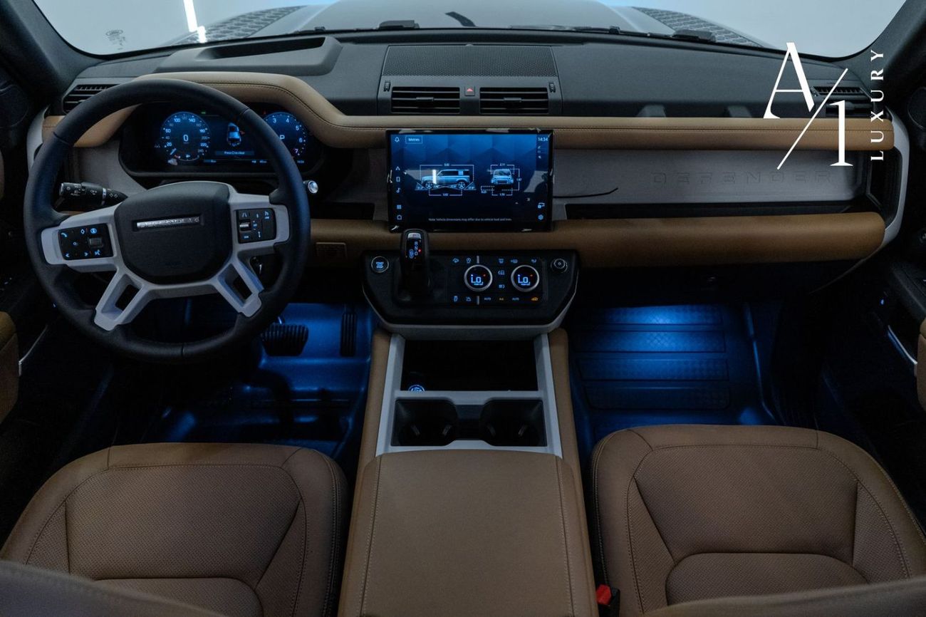 لاند روفر ديفندر P400 110 X-Dynamic SE 3.0L (5 Seater) 2025 Defender, 5 Years Land Rover Warranty, Delivery Kms, GCC