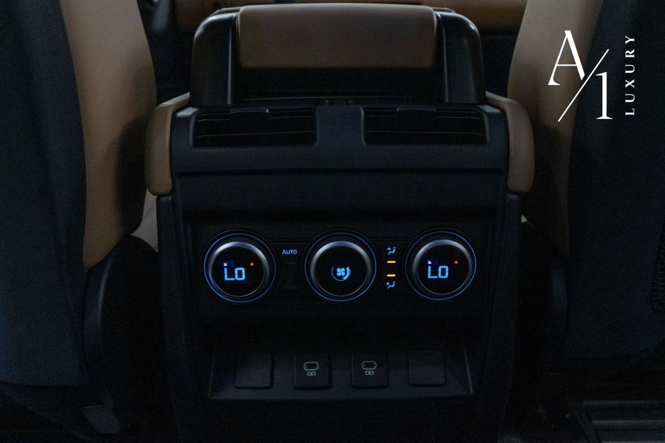 لاند روفر ديفندر P400 110 X-Dynamic SE 3.0L (5 Seater) 2025 Defender, 5 Years Land Rover Warranty, Delivery Kms, GCC