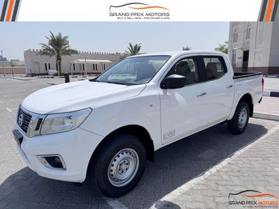 نيسان نافارا Std 2.5L 4WD A/T