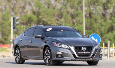 نيسان ألتيما SV 2.5L Nissan Altima 2.5L 2021  GCC, accident-free, in excellent condition 1076 P.M