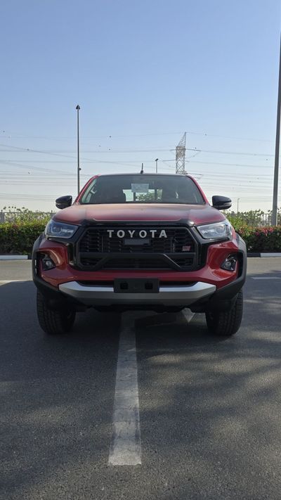تويوتا هيلوكس GR Sport 4.0L