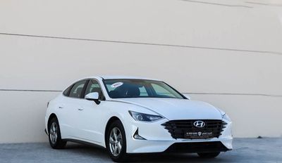 هيونداي سوناتا Smart 2.5L Hyundai Sonata 2023 GCC accident-free in excellent condition 1388 P.M