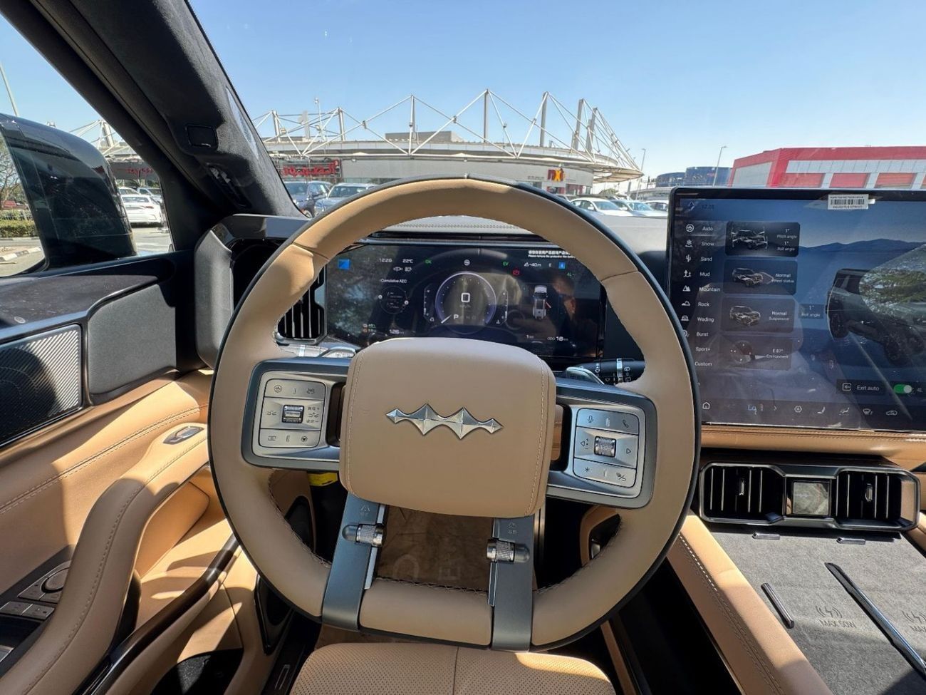 بي واي دي ليوبارد BYD LEOPARD 8 2025 HYBRID