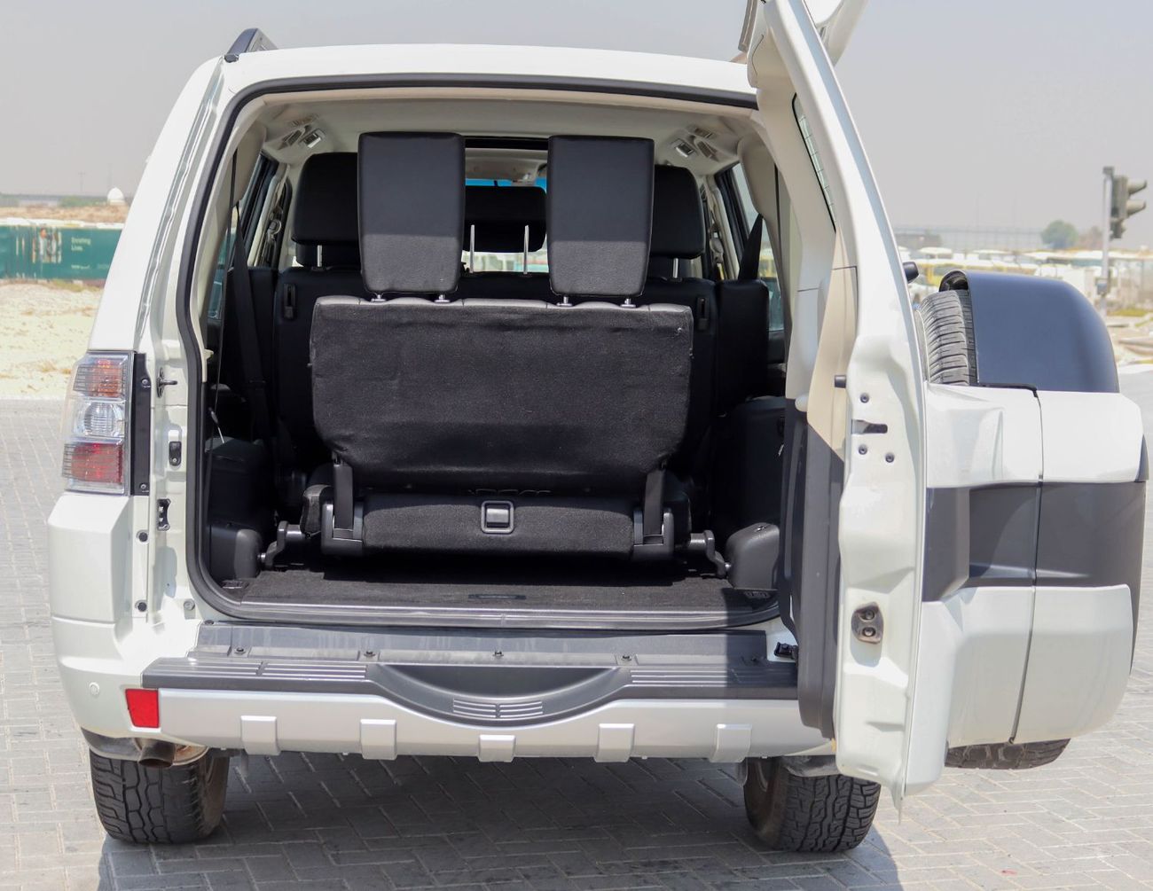 ميتسوبيشي باجيرو Mitsubishi Pajero 2022,  GCC, 3.0L V6  4WD  Full Option,  Original Paint, Accident Free, 1,333/month