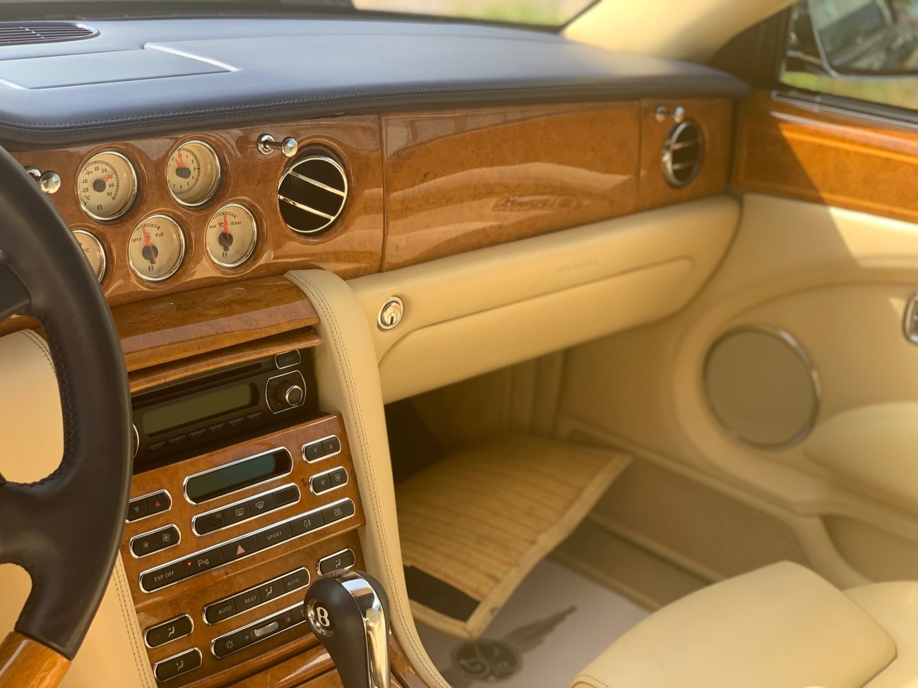 Bentley Azure Azure R GCC in Peacock Blue
