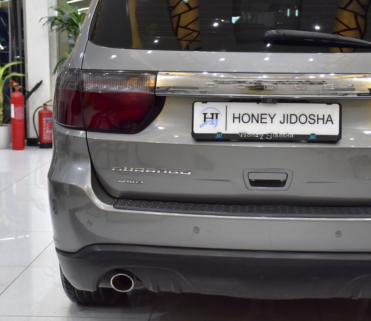 دودج دورانجو EXCELLENT DEAL for our Dodge Durango AWD V8 ( 2012 Model ) in Grey Color GCC Specs