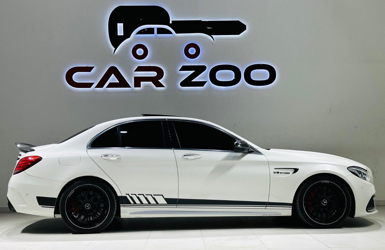 مرسيدس بنز C 63S AMG Std 4.0L (5 Seater)