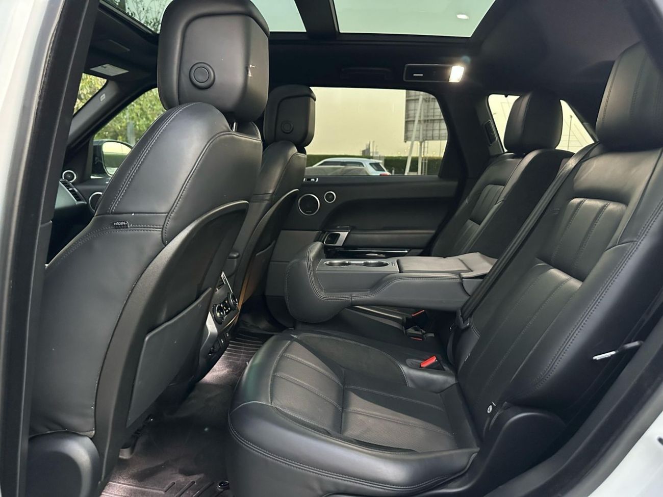 لاند روفر رينج روفر سبورت HST 3.0L RANGE ROVER SPORT HST 2020 V6 US ORGINAL PAINT // FULL OPITION // PERFECT CONDITION