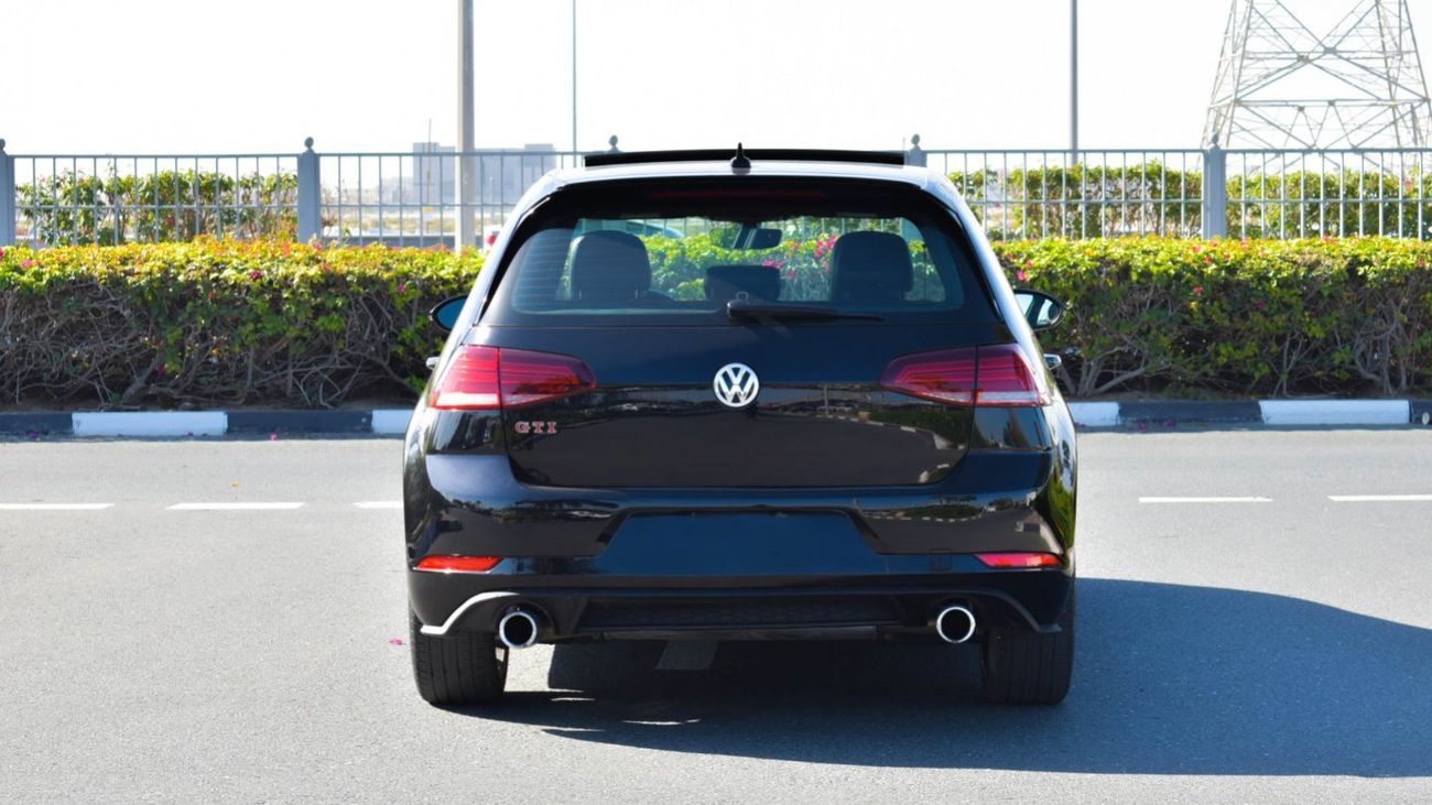 Volkswagen Golf GTI