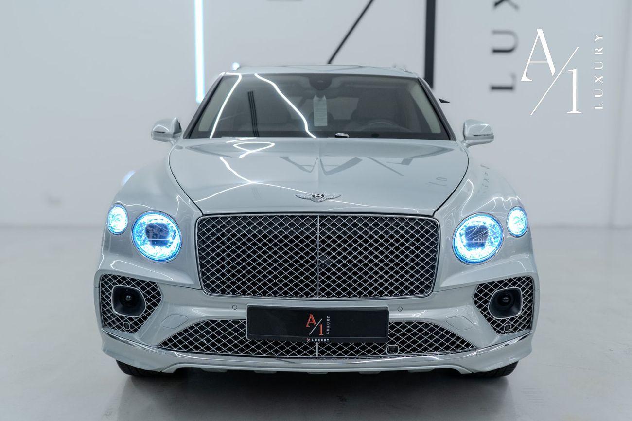 Bentley Bentayga Azure 4.0T 2023 BENTLEY BENTAYGA EWB AZURE V8, UNDER BENTLEY WARRANTY, FULL SERVICE HISTORY, FULLY L
