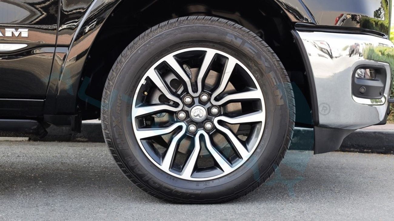 RAM 1500 (For Export , НА ЭКСПОРТ) LIMITED CREW CAB SST H.O 3.0TT 2025 GCC Без пробега