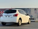 Nissan Tiida SE 1.8L Hatchback