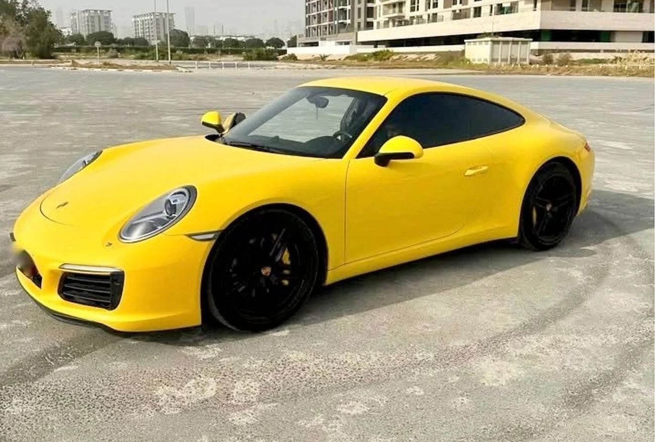 Porsche 911 Carrera GTS 3.0L Coupe