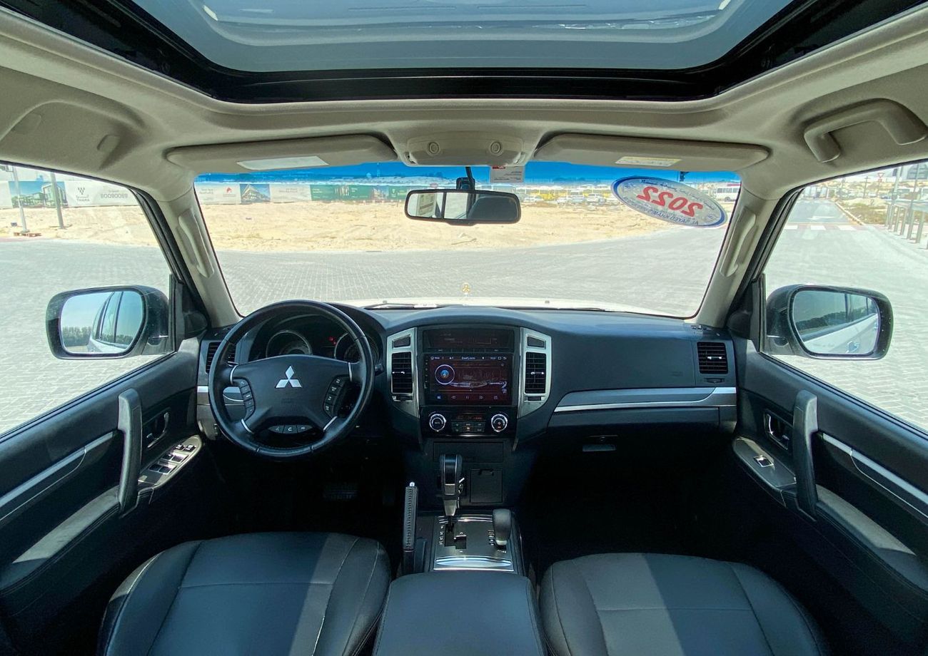 ميتسوبيشي باجيرو Mitsubishi Pajero 2022,  GCC, 3.0L V6  4WD  Full Option,  Original Paint, Accident Free, 1,333/month