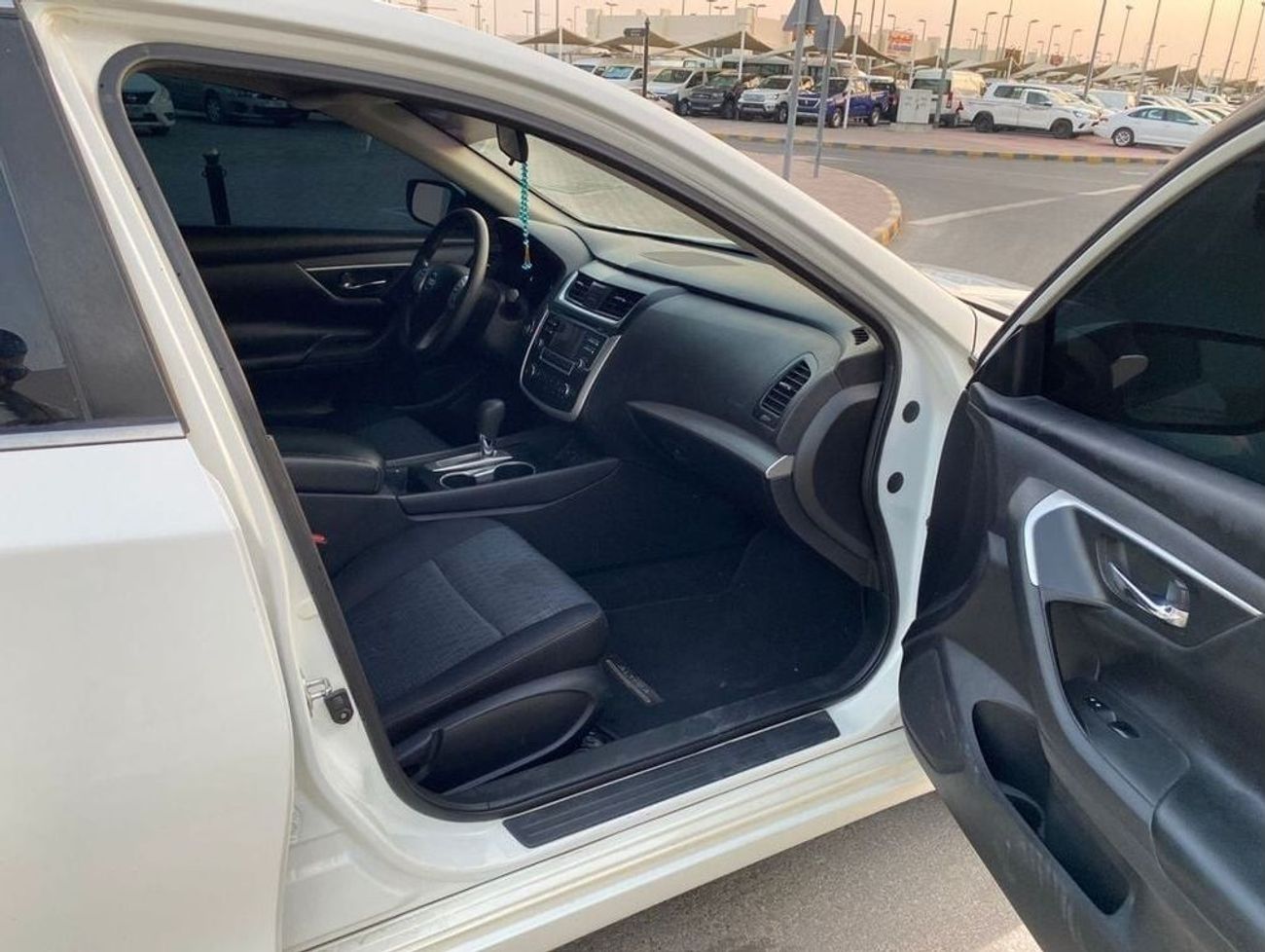 نيسان ألتيما S 2.5L