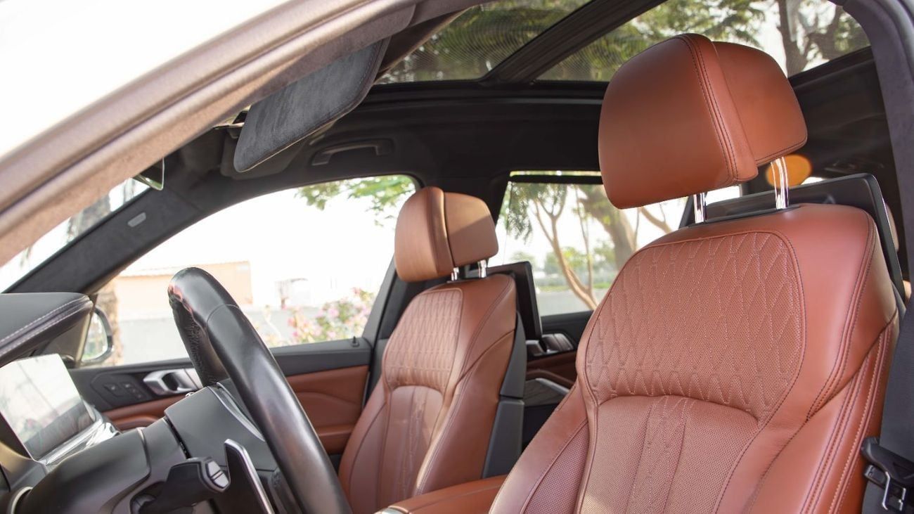BMW X7 XDRIVE40i/GCC/6 - months Warranty/2020.