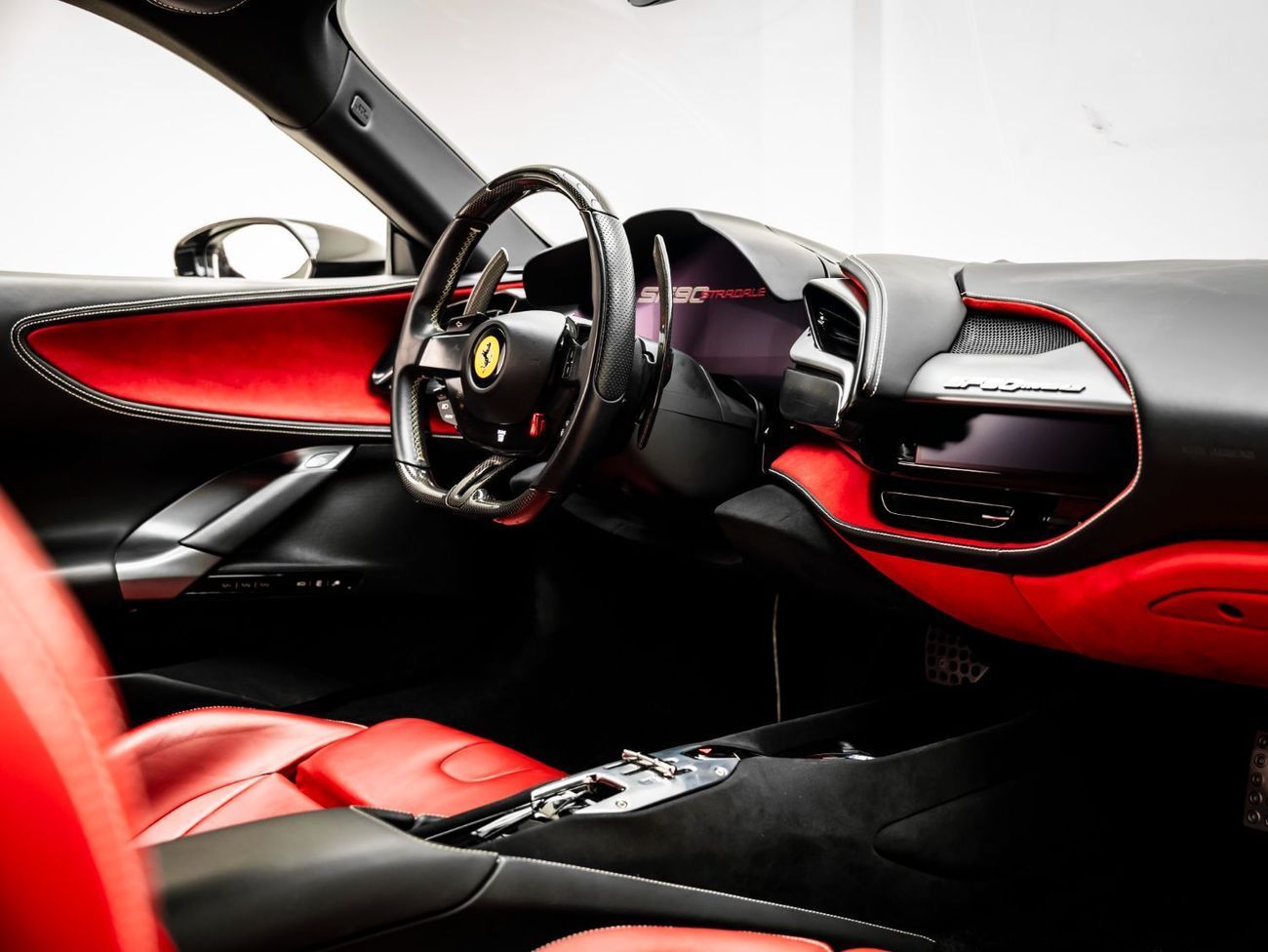 Ferrari SF90 Stradale 2022 Ferrari SF90 Stradale, 2027 Ferrari Warranty + Service Contract, Low KMs, GCC