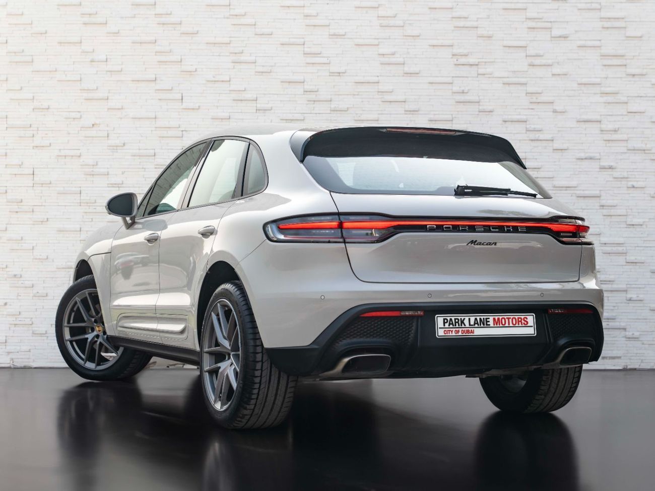 بورش ماكان Std 2.0L (252 HP)