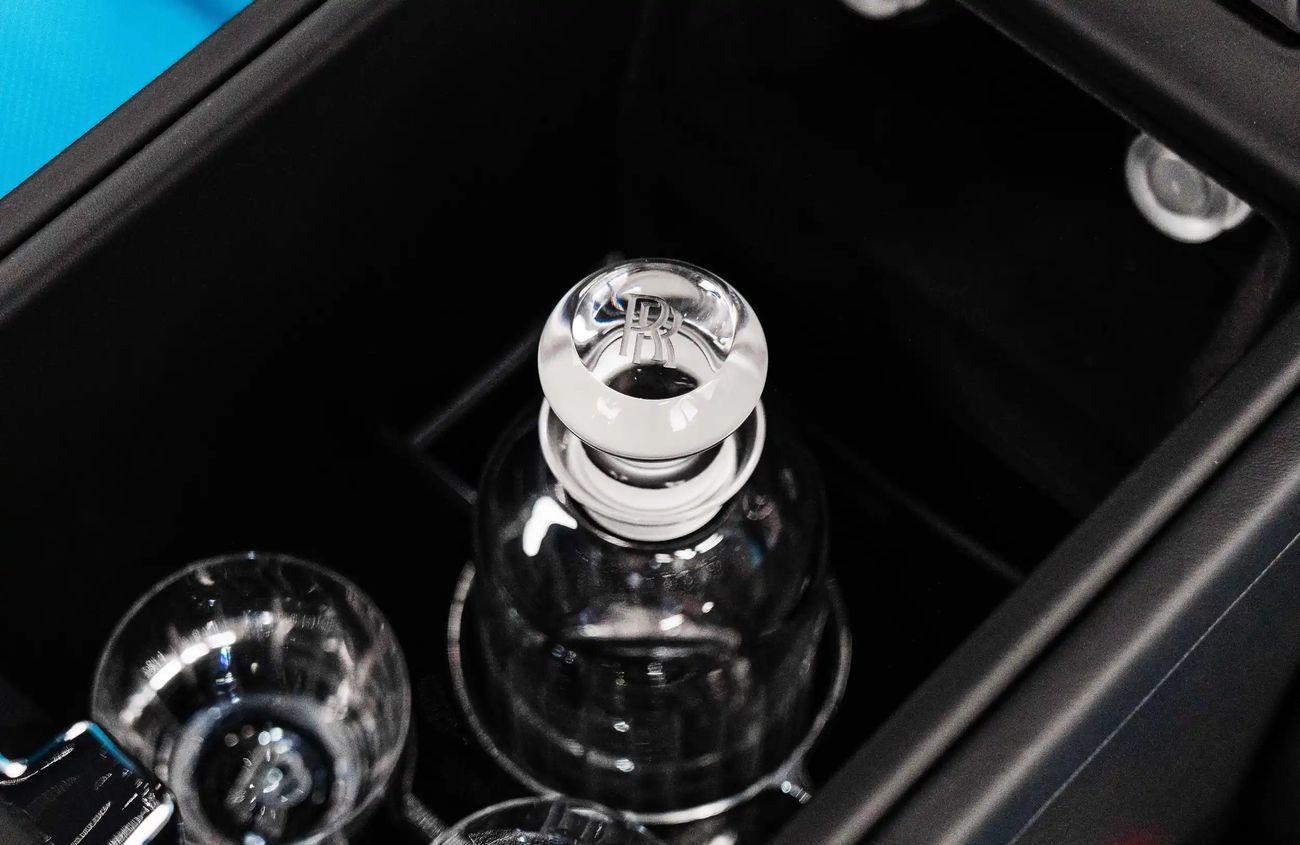 Rolls-Royce Cullinan 6.75L V12 Twin-Turbocharged Engine