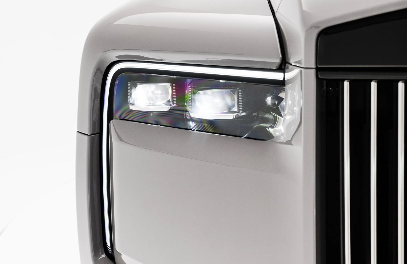 Rolls-Royce Cullinan 6.75L V12 Twin-Turbocharged Engine