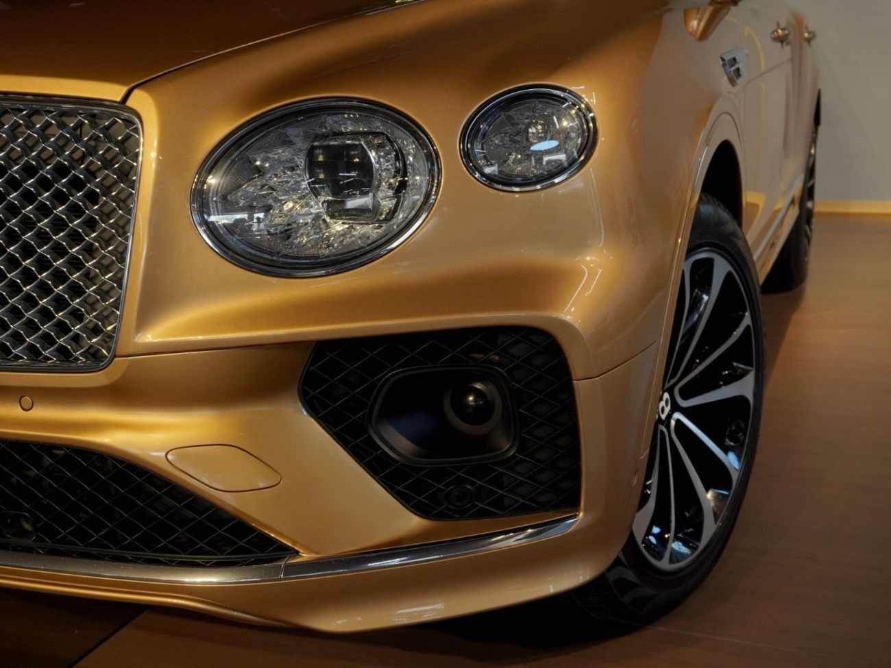 Bentley Bentayga BENTLEY BENTAYGA V8 2022 4.0L | GCC I AGENCY WARRANTY + SERVICE CONTRACT