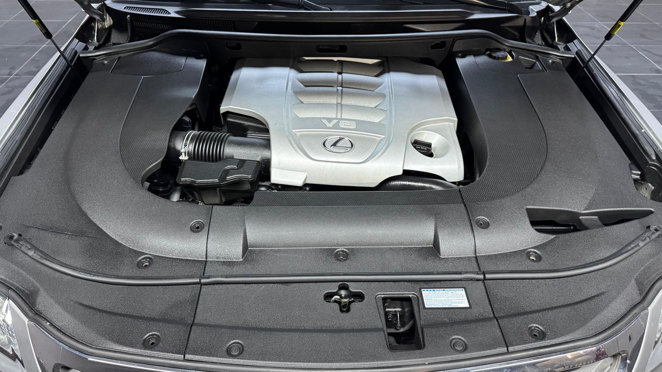 Lexus LX570 American 5.7L