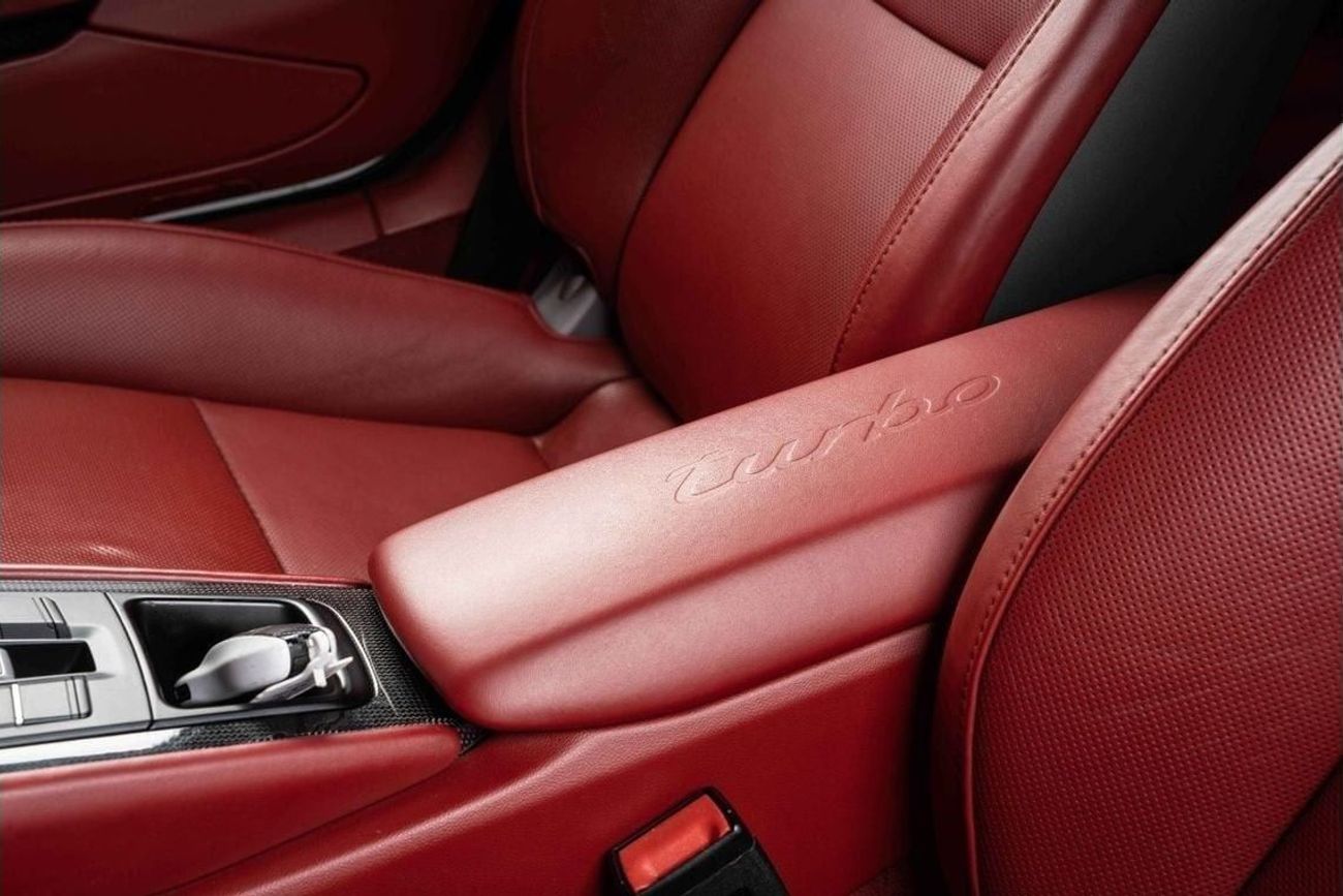 Porsche 911 Turbo 3.8L (500 HP) Coupe PORSCHE 911 TURBO-GCC-FSH WITH AL NABOODA-IMMACULATE CAR