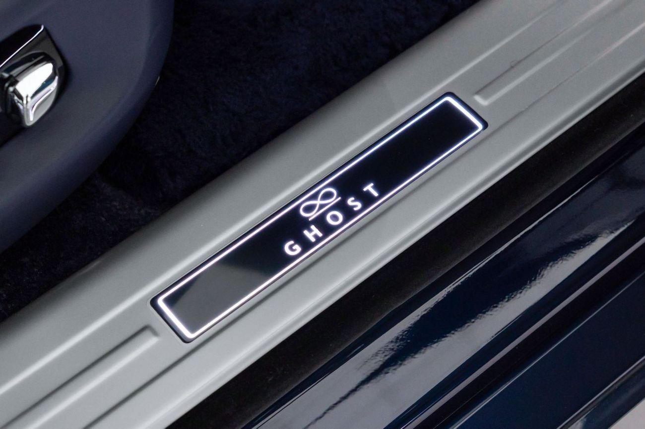رولز رويس جوست Black Badge 6.6L