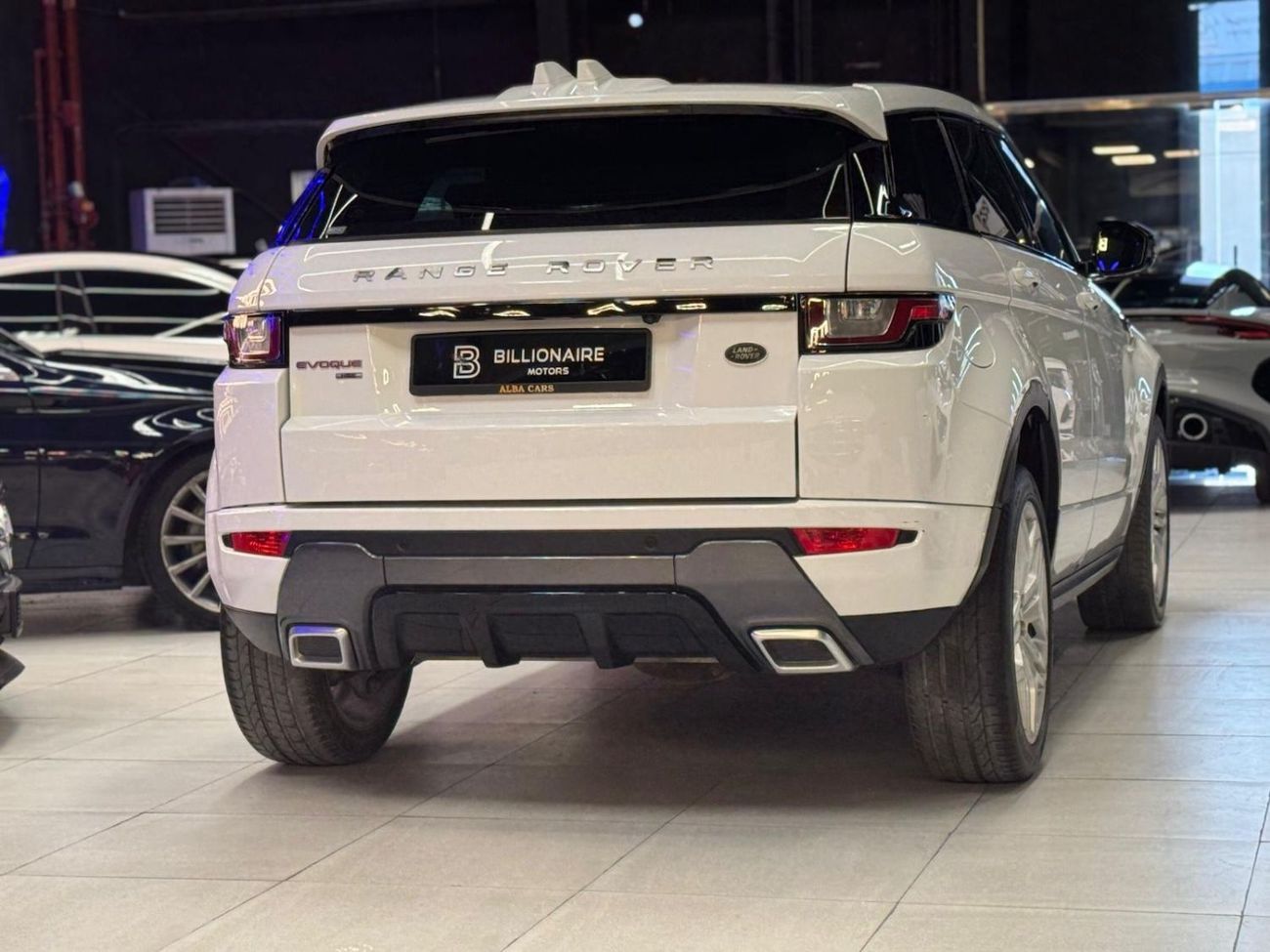 لاند روفر رانج روفر إيفوك P250 R-Dynamic HSE 2.0L RANGE ROVER EVOQUE 2018 GCC
