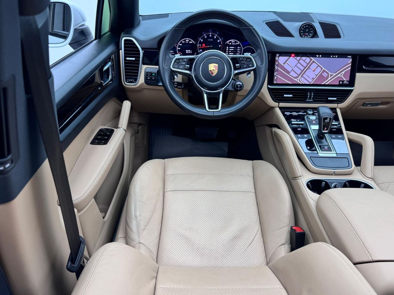 بورش كايان Std 3.0L (335 HP) 2019 Porsche Cayenne, Service History, Warranty, Excellent Condition, GCC