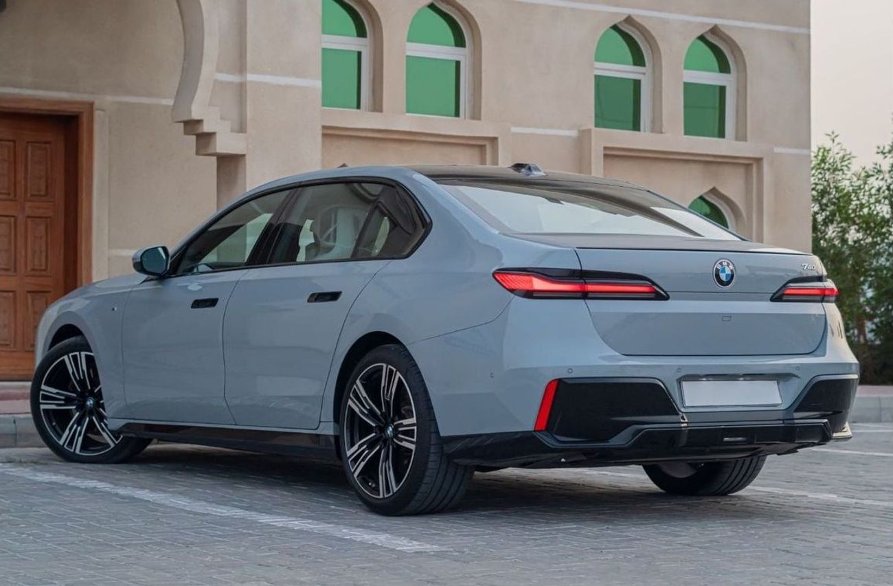 بي أم دبليو 740Li M POWER