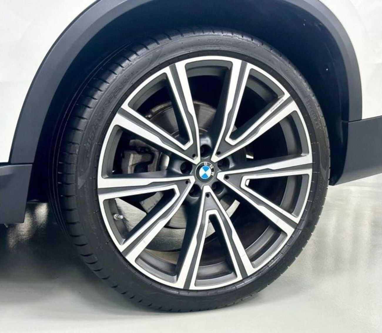 بي أم دبليو X5 50i X اكسكلوسيف