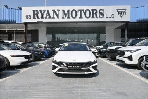 هيونداي إلانترا Hyundai Elentra LUX 1.5L, Petrol, Model 2024, Color White (Export Price)