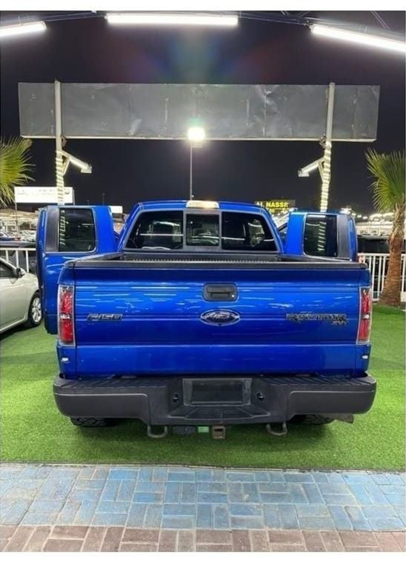 فورد إف-150 رابتور فورد رابتور 2012 بيك اب محرك 3.6 V6 بحالة جيدة جلد داخلي، هل بها فتحة سقف؟ 4wd التحكم في المناخ