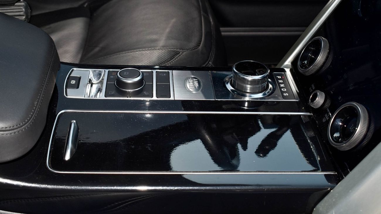 Land Rover Range Rover 5.0 L V8