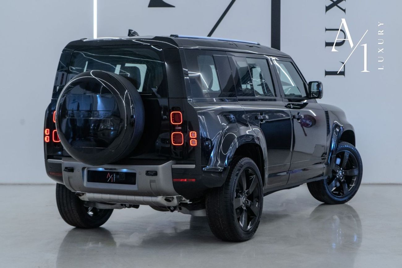 لاند روفر ديفندر P400 110 X-Dynamic SE 3.0L (5 Seater) 2025 Defender, 5 Years Land Rover Warranty, Delivery Kms, GCC