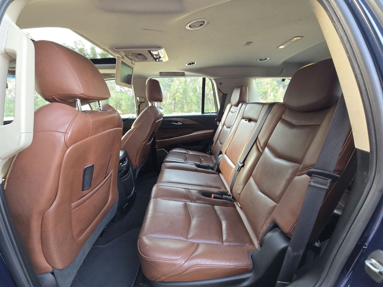 كاديلاك إسكالاد Platinum 6.2L