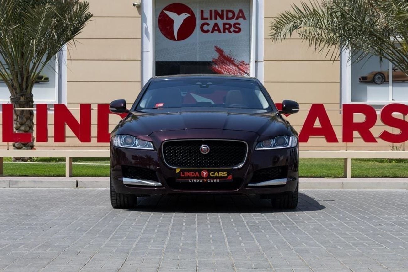 Jaguar XF Prestige 2.0L Jaguar XF 2019 GCC under Warranty with Flexible Down-Payment.