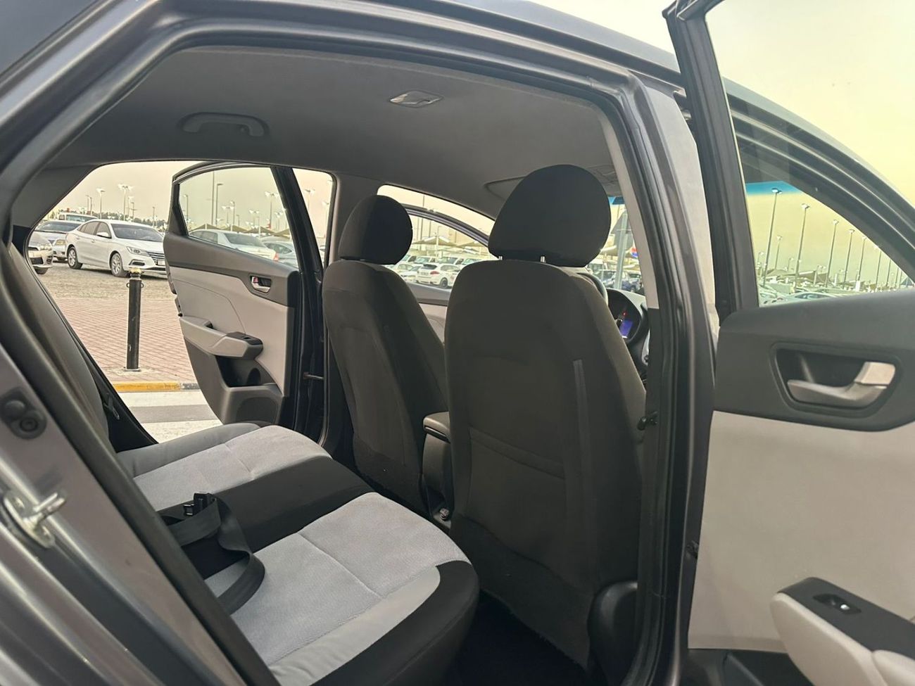 هيونداي أكسنت GL 1.6L (138 HP) Sedan